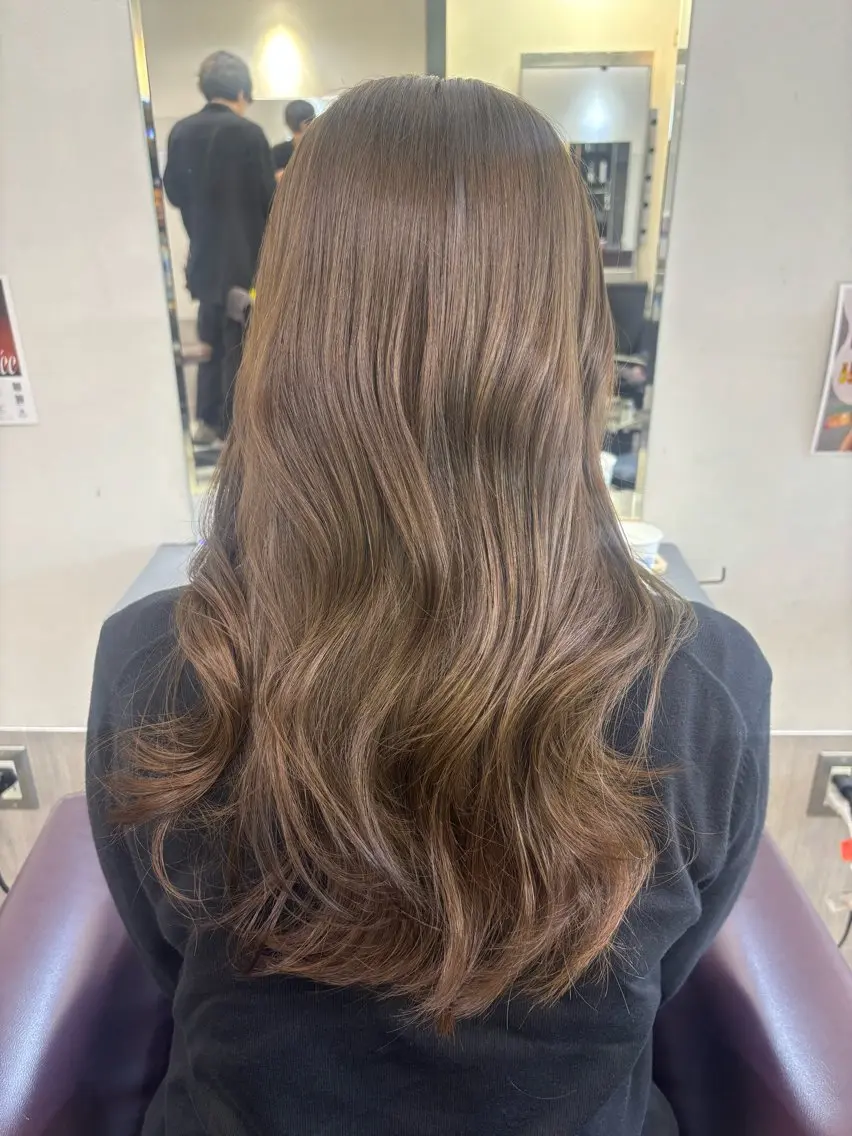 ロング ヘアカラー トリートメント ブリーチなしWカラー ヘアセット菜希のヘアスタイル