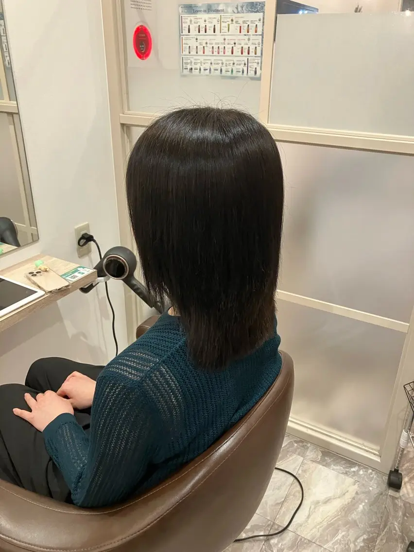 ミディアム パーマ 髪質改善 縮毛矯正 ブリーチ&ストレート 長谷川勇人のヘアスタイル
