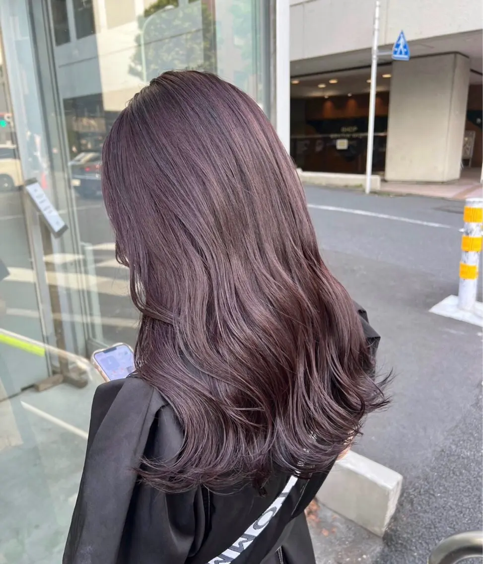 ロング カラー ヘアアレンジ ブリーチ ブラウンカラー ブリーチなしカラー レッドカラー レッドブラウン 🫧モテる💗ダメー ジレスハイトーン🫧のヘアスタイル