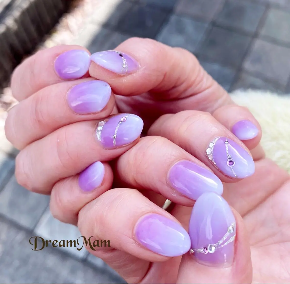 ネイル フレンチネイル ジェルネイル キラキラネイル 韓国ネイル マグネットネイル Nail Salon Dream Mamのネイルデザイン