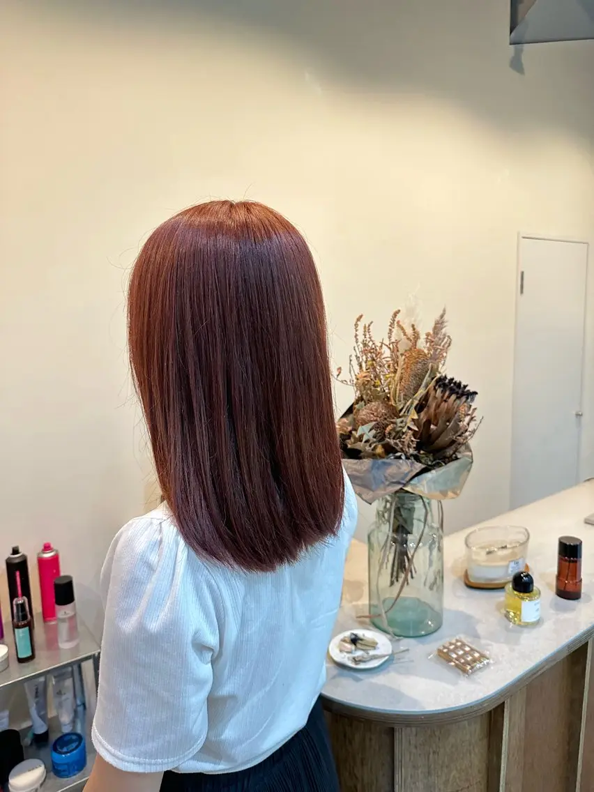 セミロング カラー ブラウンカラー ピンクカラー ピンクブラウン Shiro RENのヘアスタイル