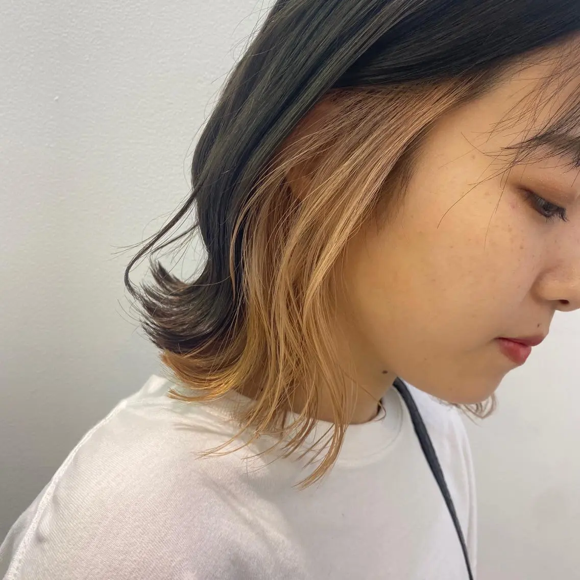 ショート カラー バレイヤージュ ブリーチ ケアブリーチ ダブルカラー エドルカラー MARLE 布施店のヘアスタイル