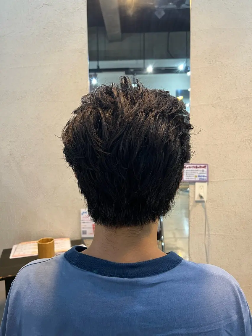 パーマ メンズ センターパート フェザーパーマ メンズパーマ Men's NAM 八角のヘアスタイル