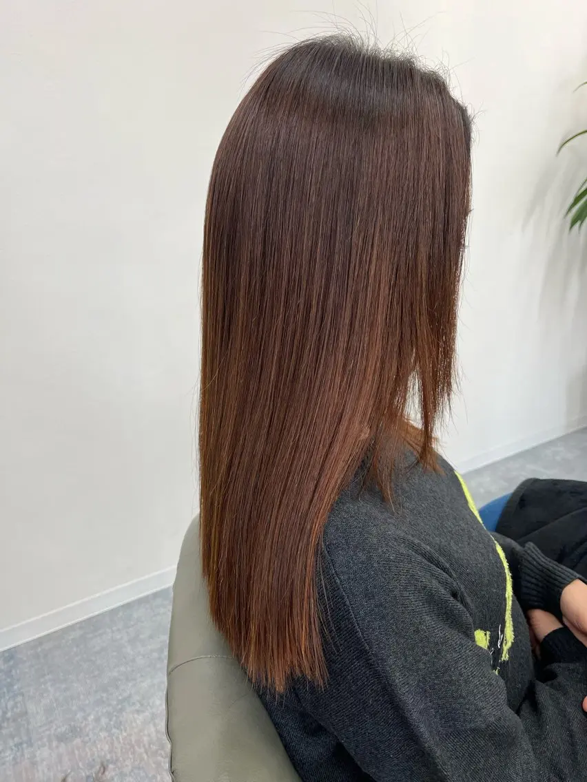 ロング 一瀬 理絵のヘアスタイル