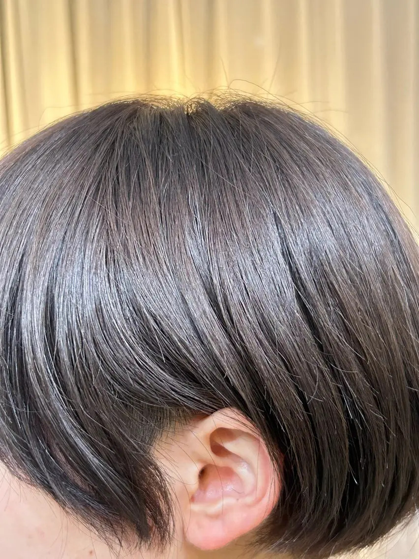 カラー 佐藤 郁のヘアスタイル