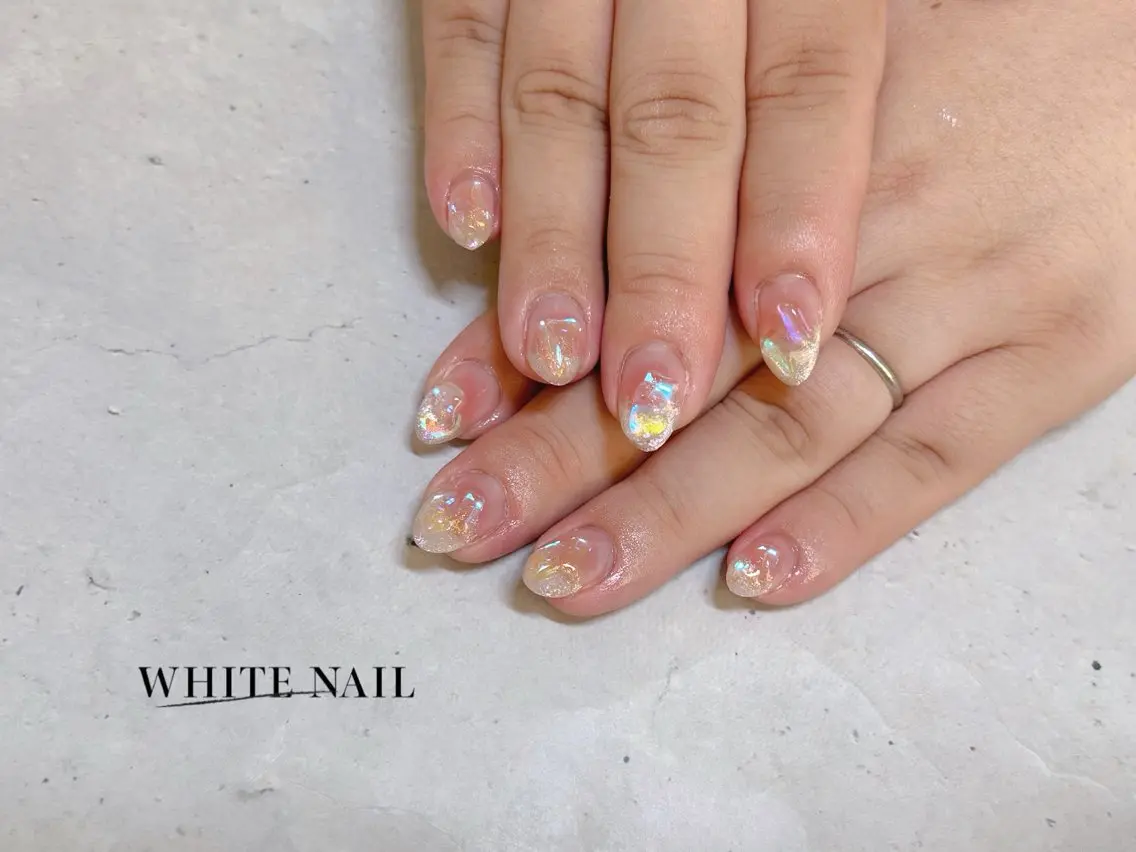 ネイル 氷ネイル・うるうるネイル ハンドネイル WHITE NAIL ホワイトネイルのネイルデザイン