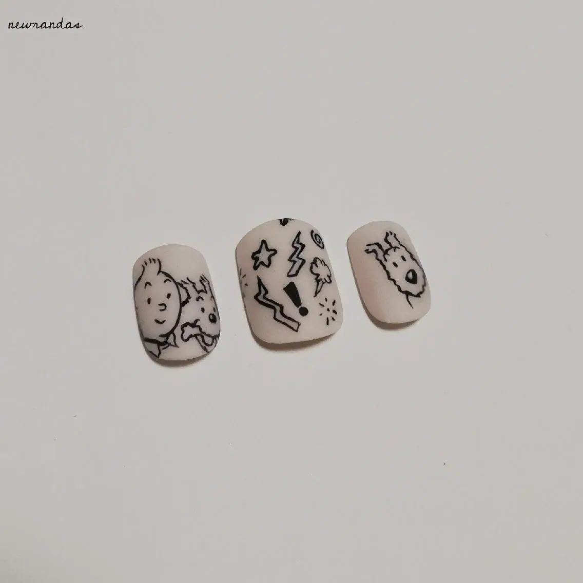ネイル newrandas hitomiのネイルデザイン