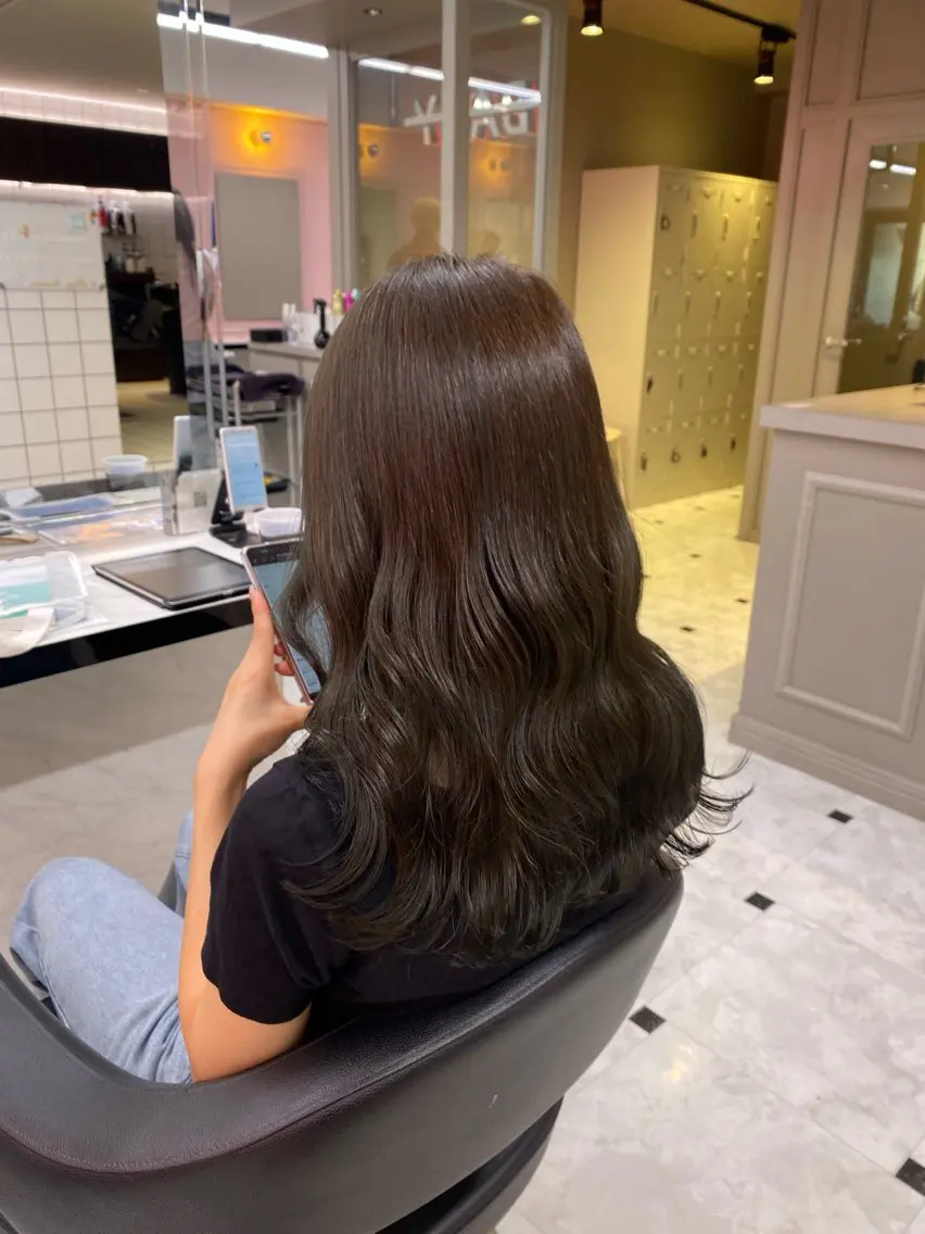カラー ♥️韓国風透明感 暖色misa♥️のヘアスタイル