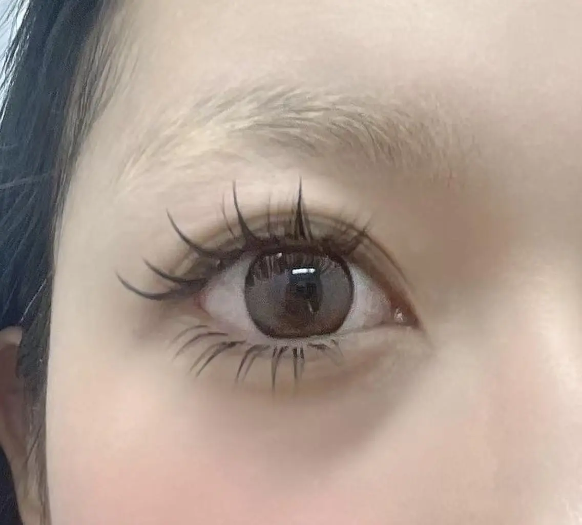 マツエク・マツパ バインドロック 束感まつ毛 フラットラッシュ 韓国風マツエク 下まつげエクステ Kara🌻マツエク &Nailサロン💛のマツエク・マツパデザイン