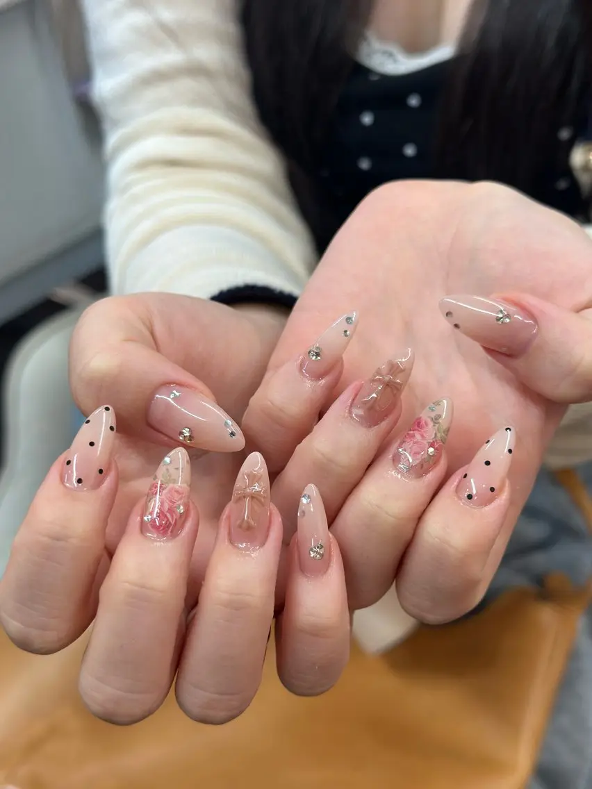 ネイル ハンドネイル lyly ちゃんのネイルデザイン
