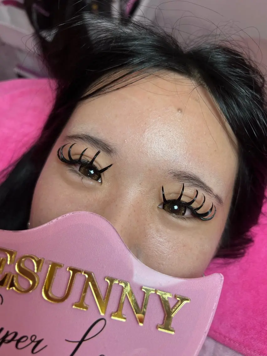 マツエク・マツパ SESUNNY セサニー MAIのマツエク・マツパデザイン
