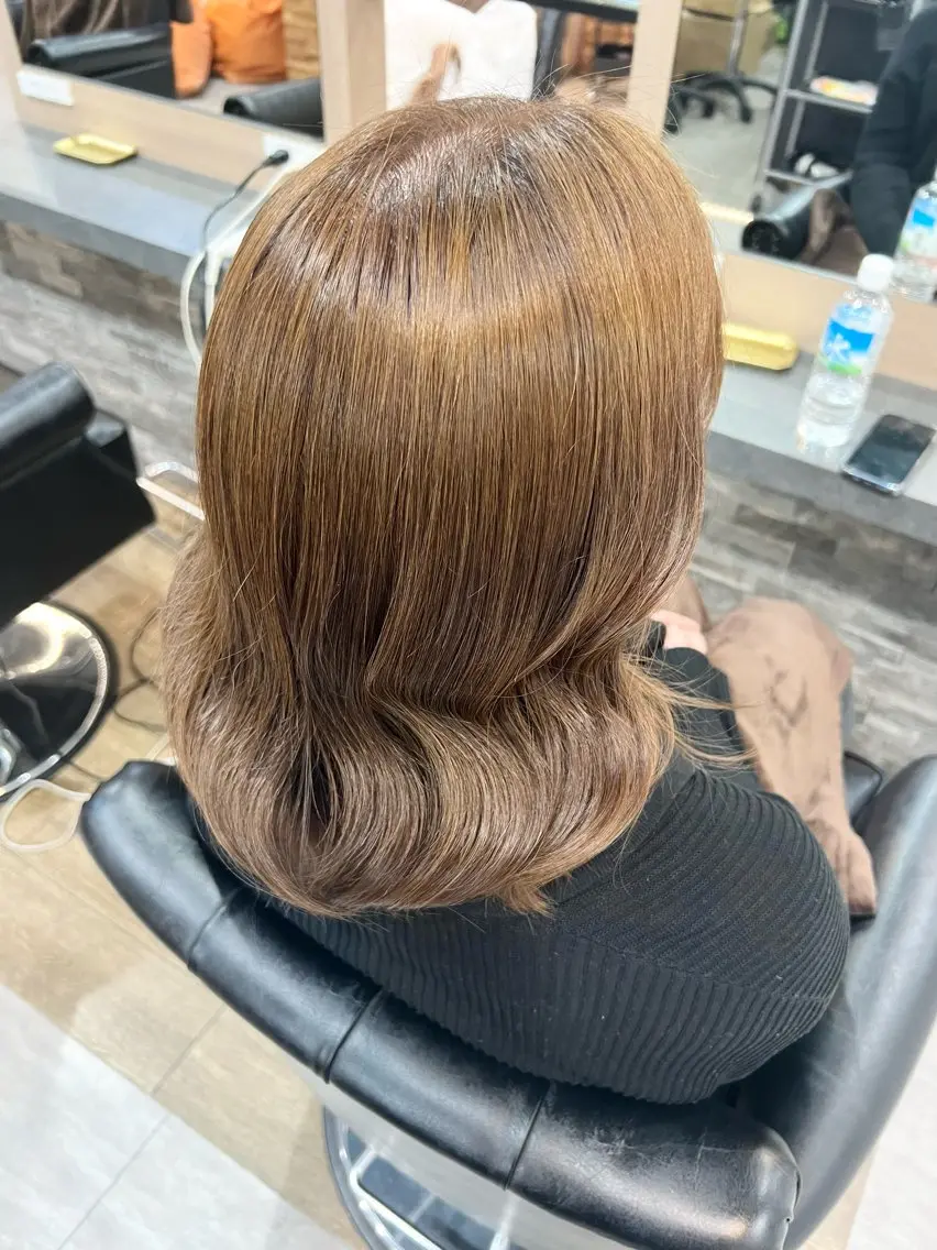 ミディアム カラー カット ヘアカラー トリートメント Lapis ちはなのヘアスタイル