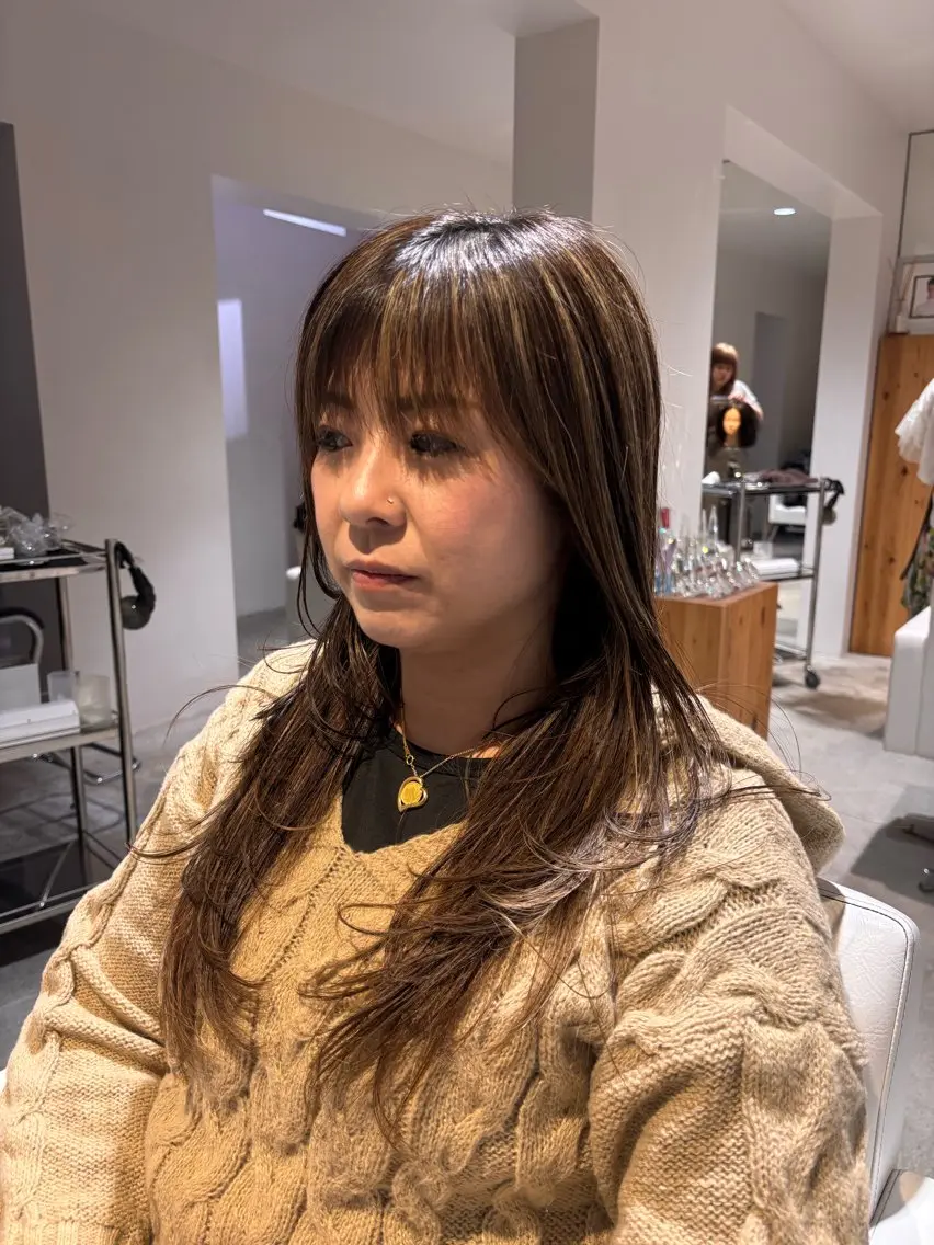 セミロング 中間 陽平のヘアスタイル
