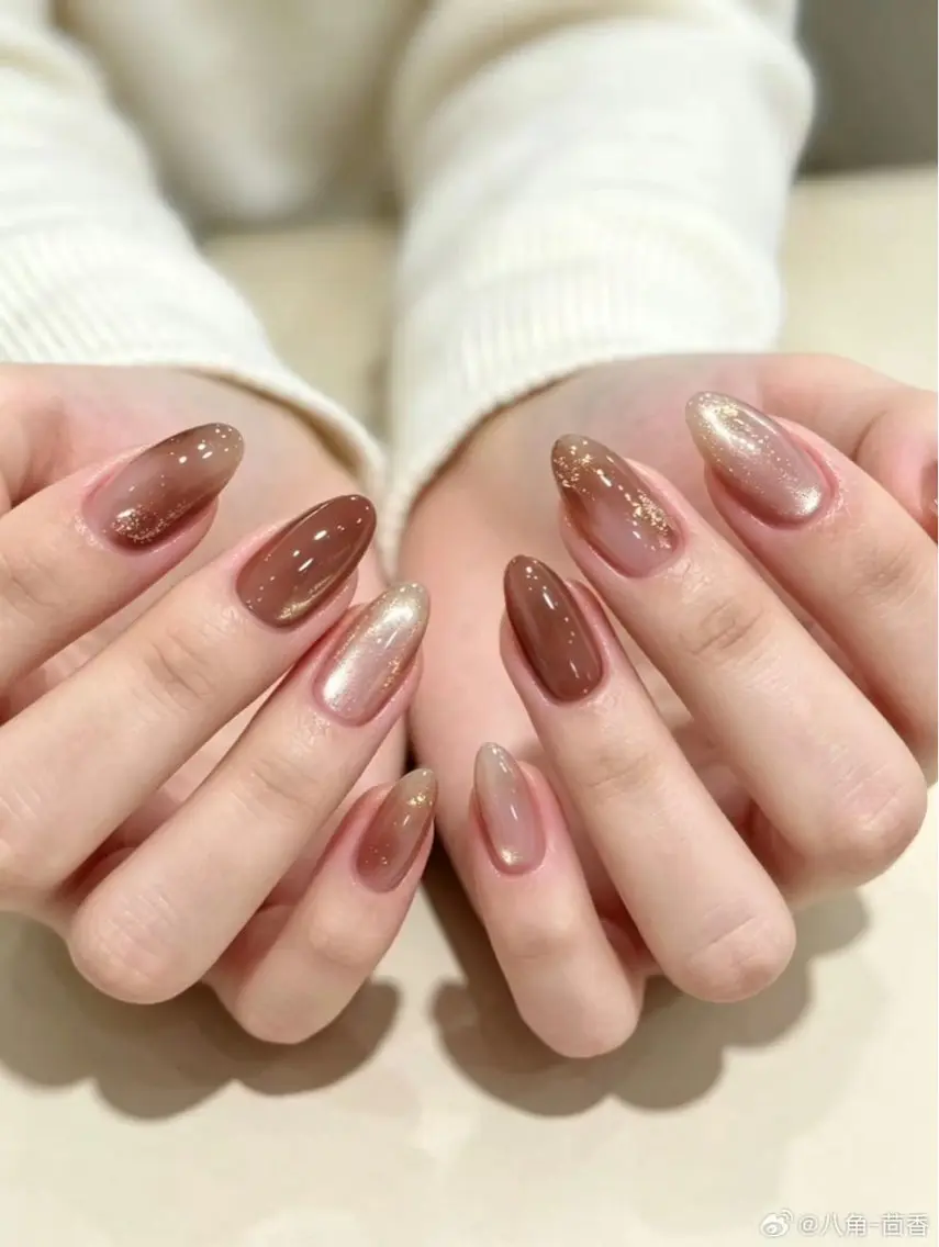 ネイル MILO 306のネイルデザイン