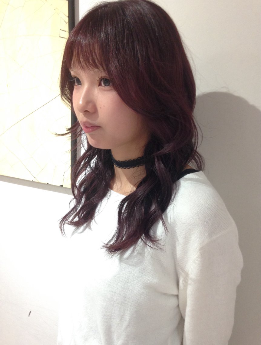 セミロング カラー ヘアカラー まや/レイヤーパーマ 透明感、暖色カラーのヘアスタイル