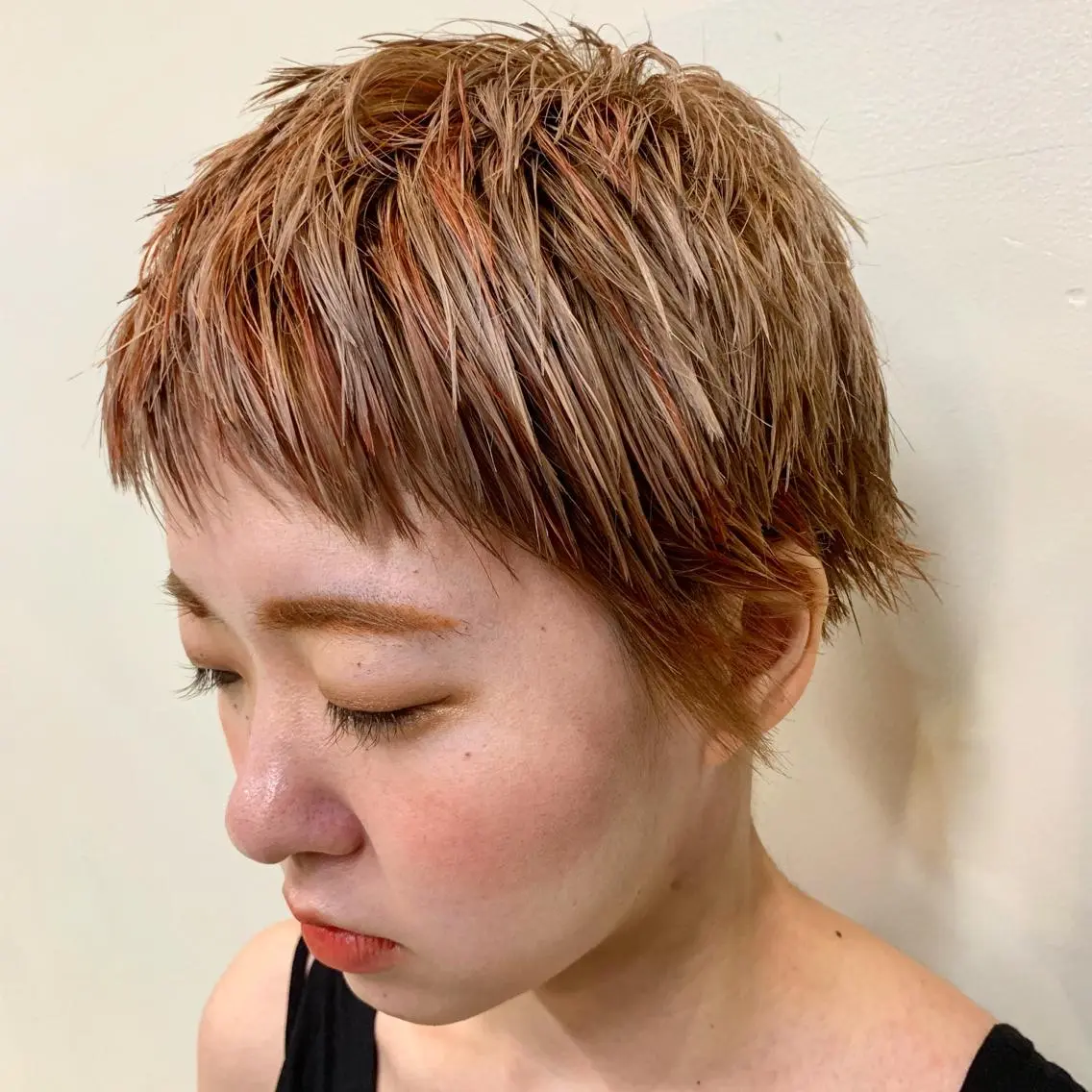 ショート カラー ハイライトカラー ハイライト ヘアカラー 溝口 和弘のヘアスタイル