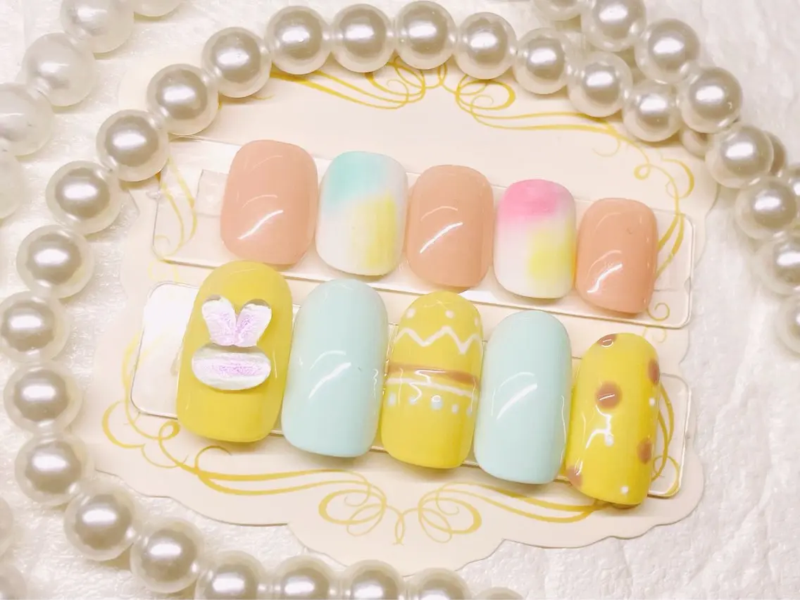 ネイル AYA Reginaのネイルデザイン