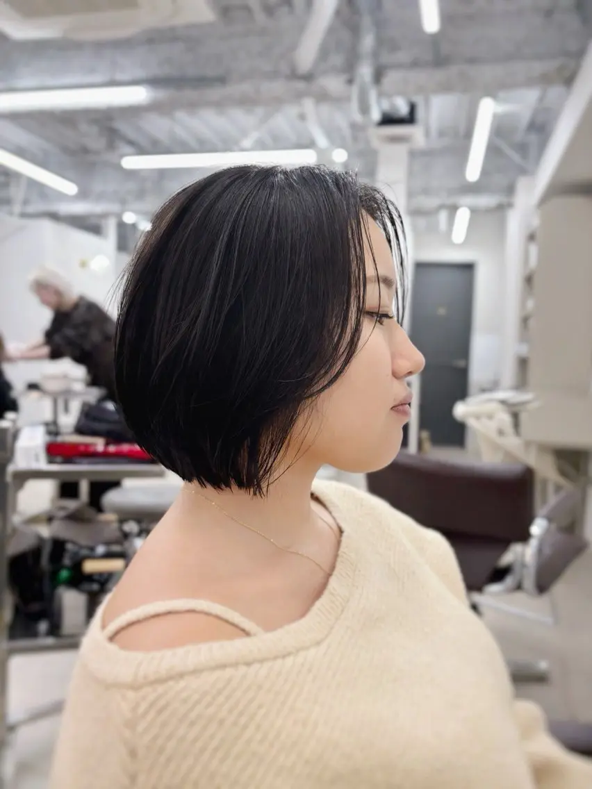 ショート カラー ヘアアレンジ ブリーチ 透明感カラー ブリーチなしカラー くびれヘア 顔まわりレイヤー カット ヘアカラー トリートメント ✨綺麗が続くカット ✨/星野六三四のヘアスタイル