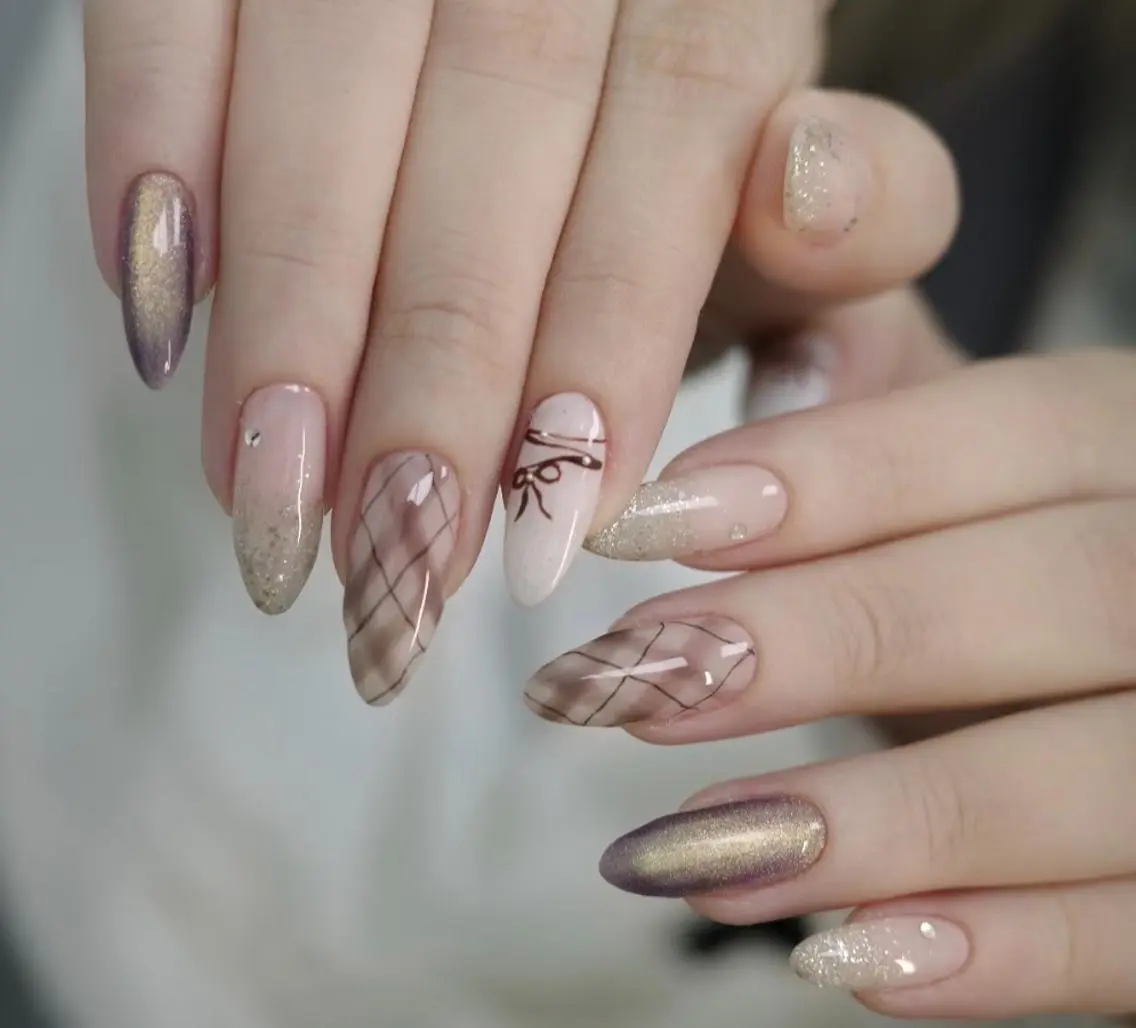 マツエク・マツパ ハンドネイル 🎀 NaNa_nailのネイルデザイン