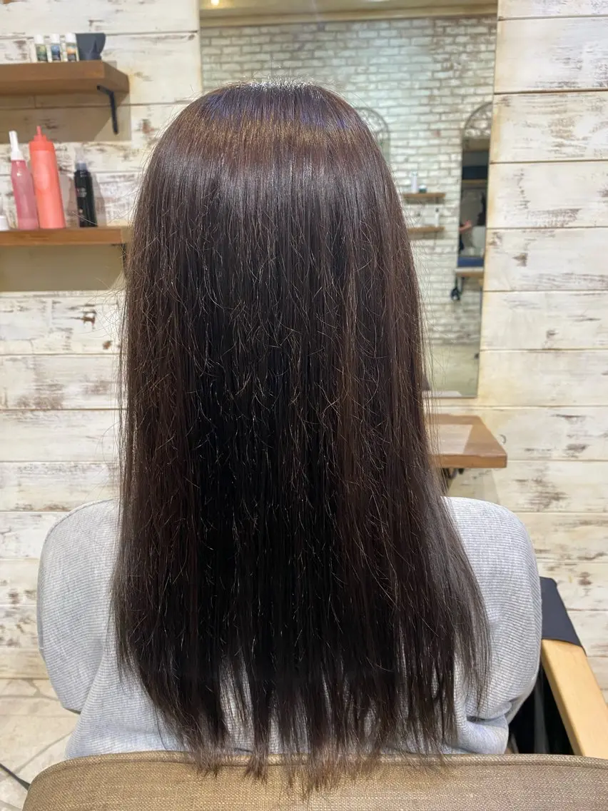 カラー 山本 晴香のヘアスタイル