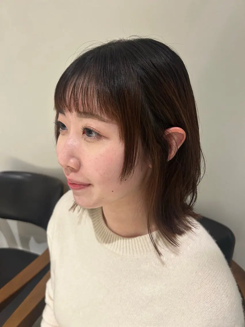 ショート ボブレイヤー ボブ レイヤーカット 外ハネヘア 暖色カラー 奥村陽花のヘアスタイル