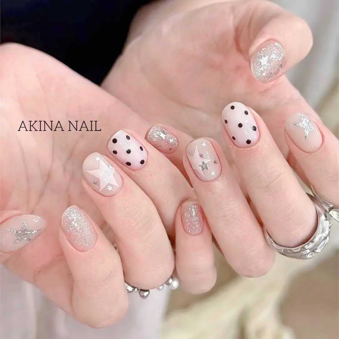 ミディアム ハンドネイル Akina Nail 亀戸のネイルデザイン