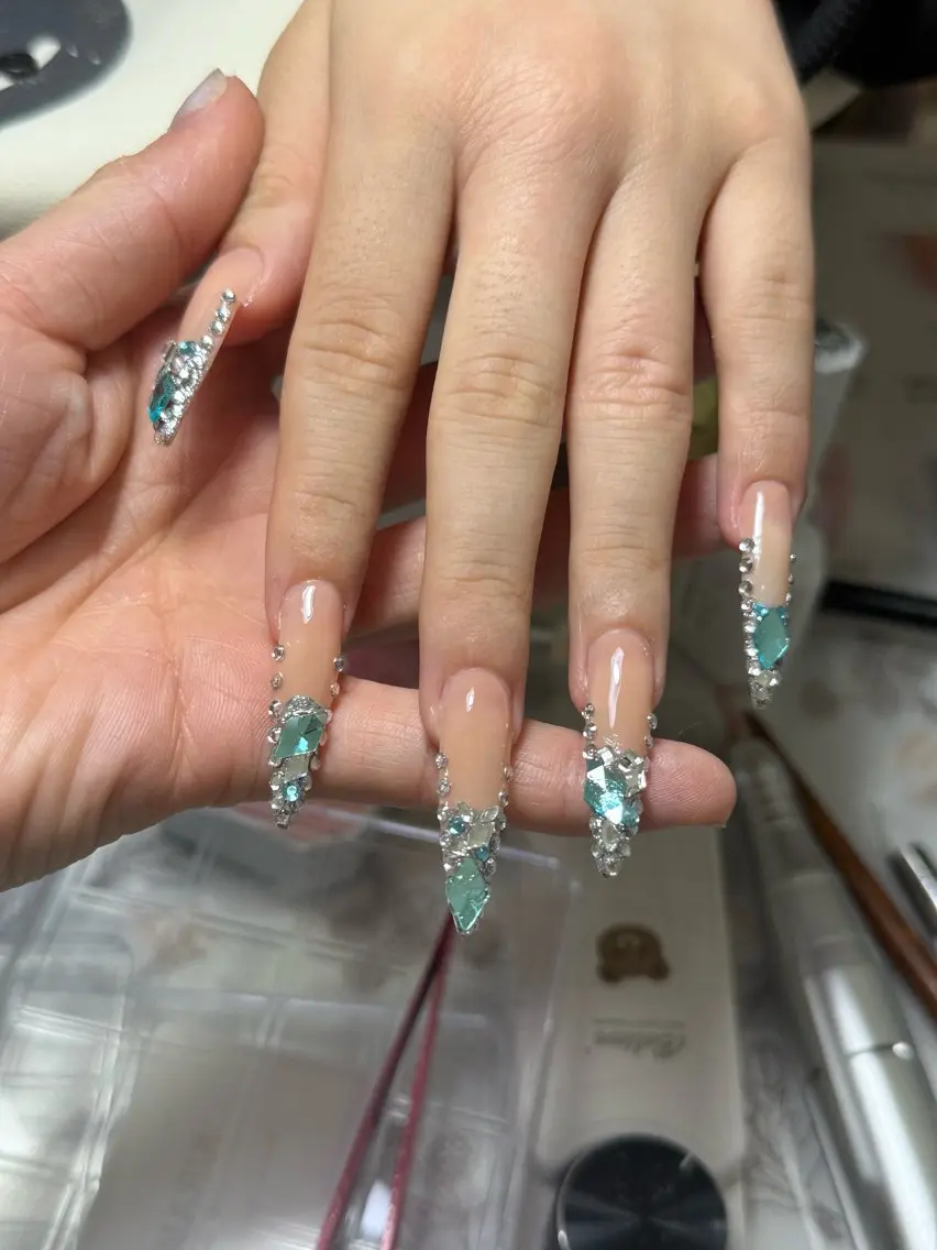 ネイル ハンドネイル み なのネイルデザイン