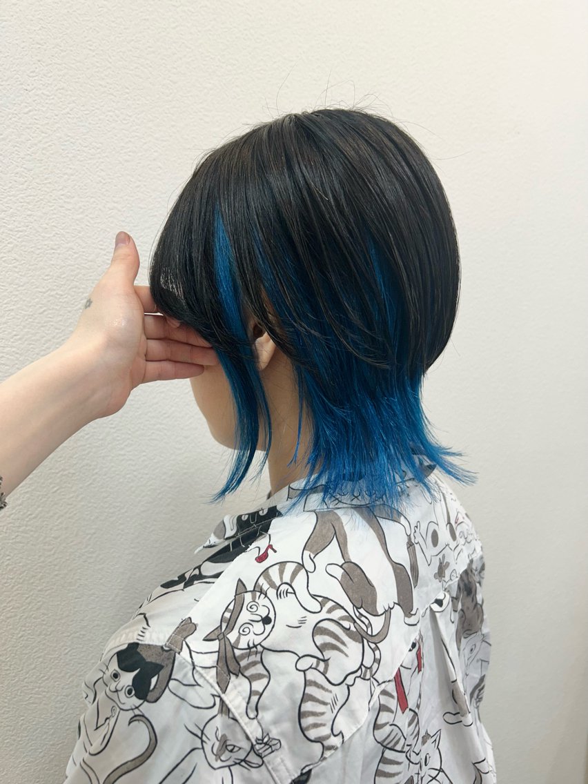 ミディアム カラー ブルーカラー インナーカラー カット ヘアカラー トリートメント Maya🦋 ハイトーン特化のヘアスタイル