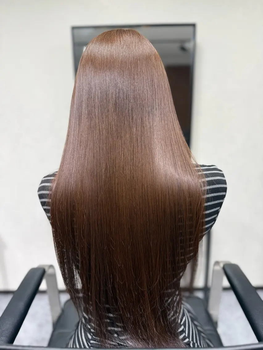 ロング 有磯 瑠樹のヘアスタイル