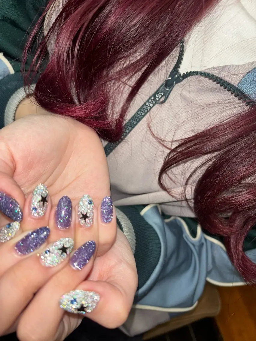 ネイル フラッシュネイル ハート ラメ(グリッター) ラメグラデーション ニュアンスネイル ハンドネイル SAKU nail 作島茜のネイルデザイン