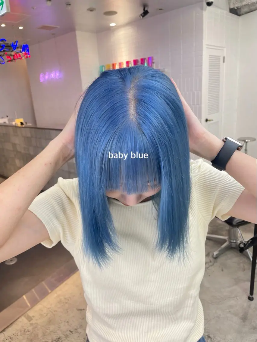 カラー 🫒オリーブ/レイヤ ーカット🌿‬モエカのヘアスタイル