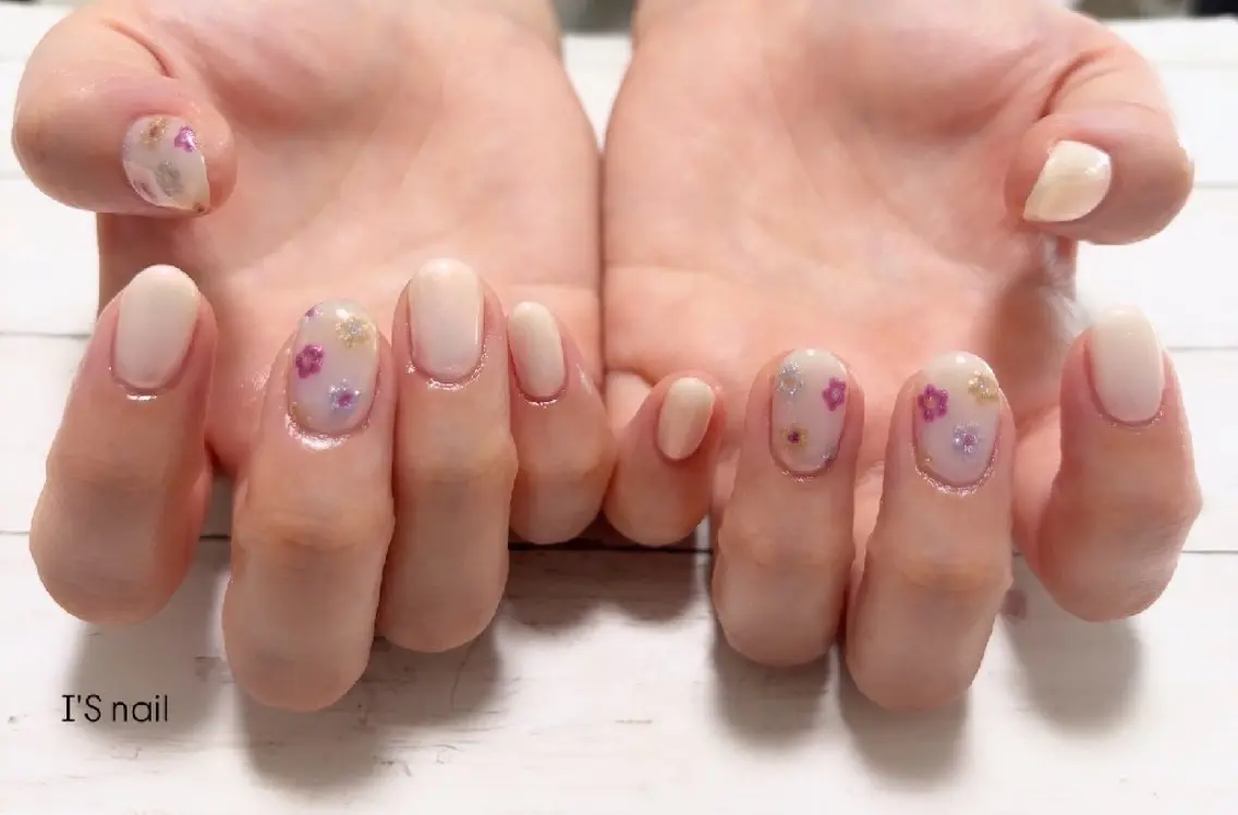 ネイル フラワーネイル I'S nail 佐野のネイルデザイン