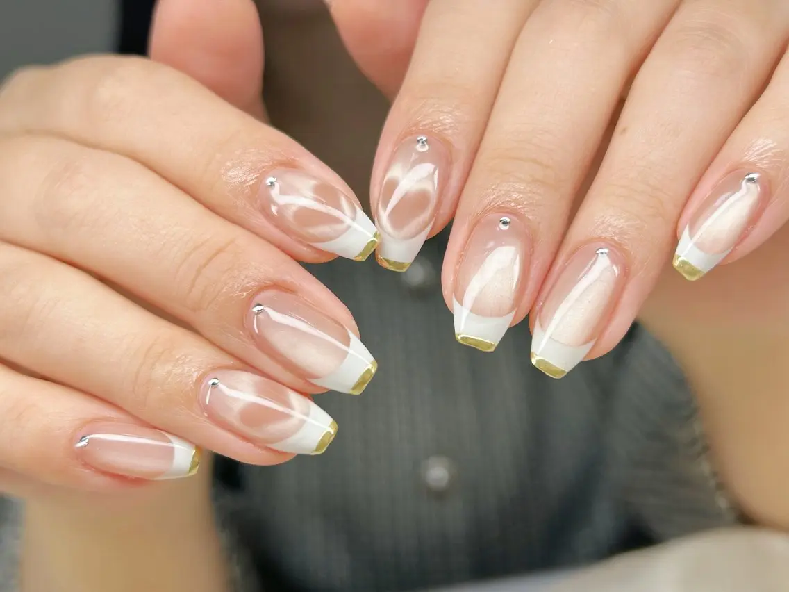ネイル アートネイル チークネイル 成人式 入学式 長さ出し Lino Nailのネイルデザイン