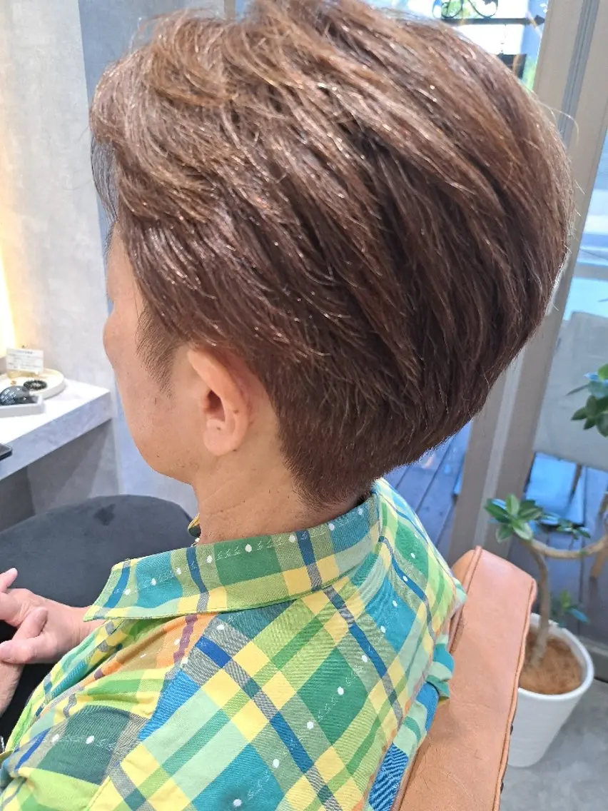 ショート カラー 関口 知佳のヘアスタイル
