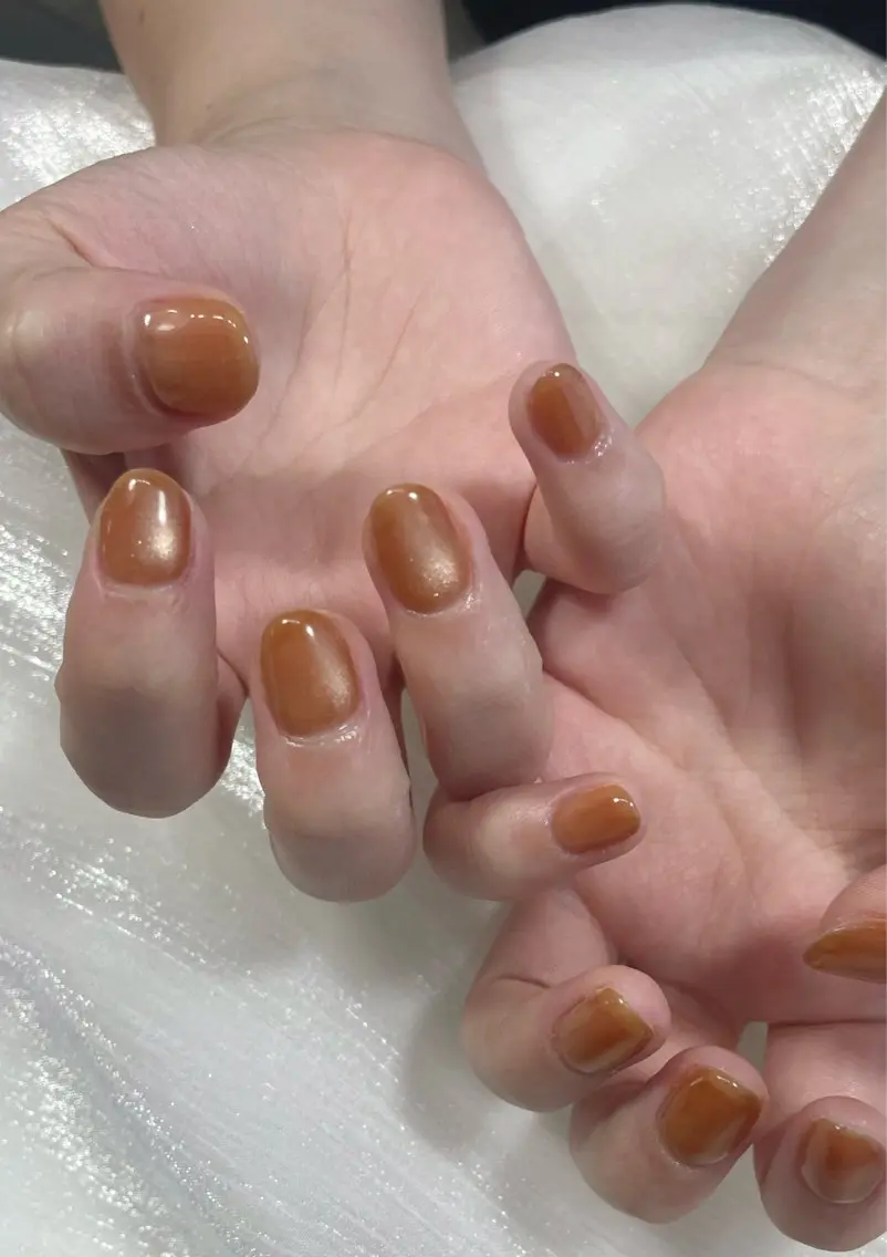 ネイル ブラウン オレンジ ハンドネイル Knail COCOA🩵のネイルデザイン
