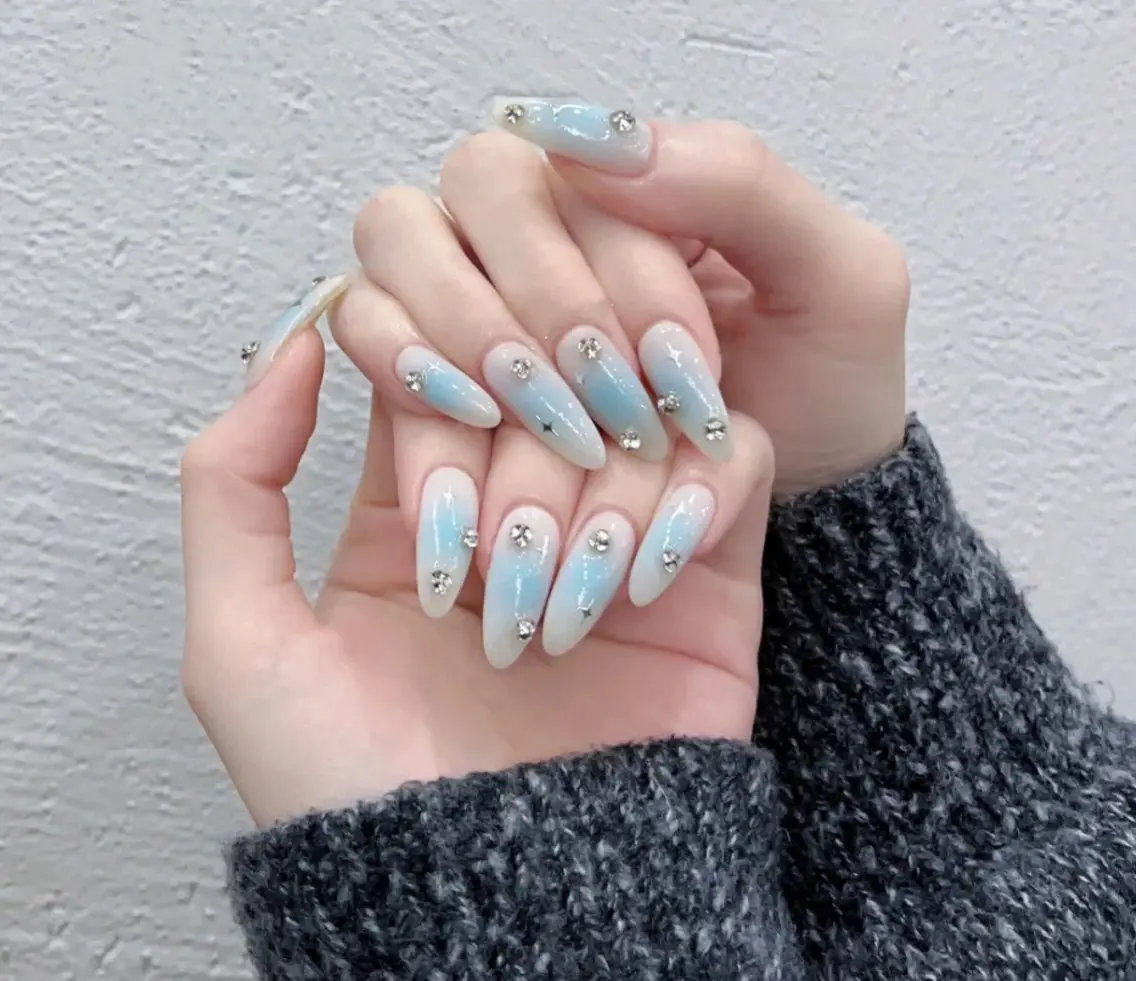 ネイル ハンドネイル ハンドケア 🍑 momo_nailのネイルデザイン