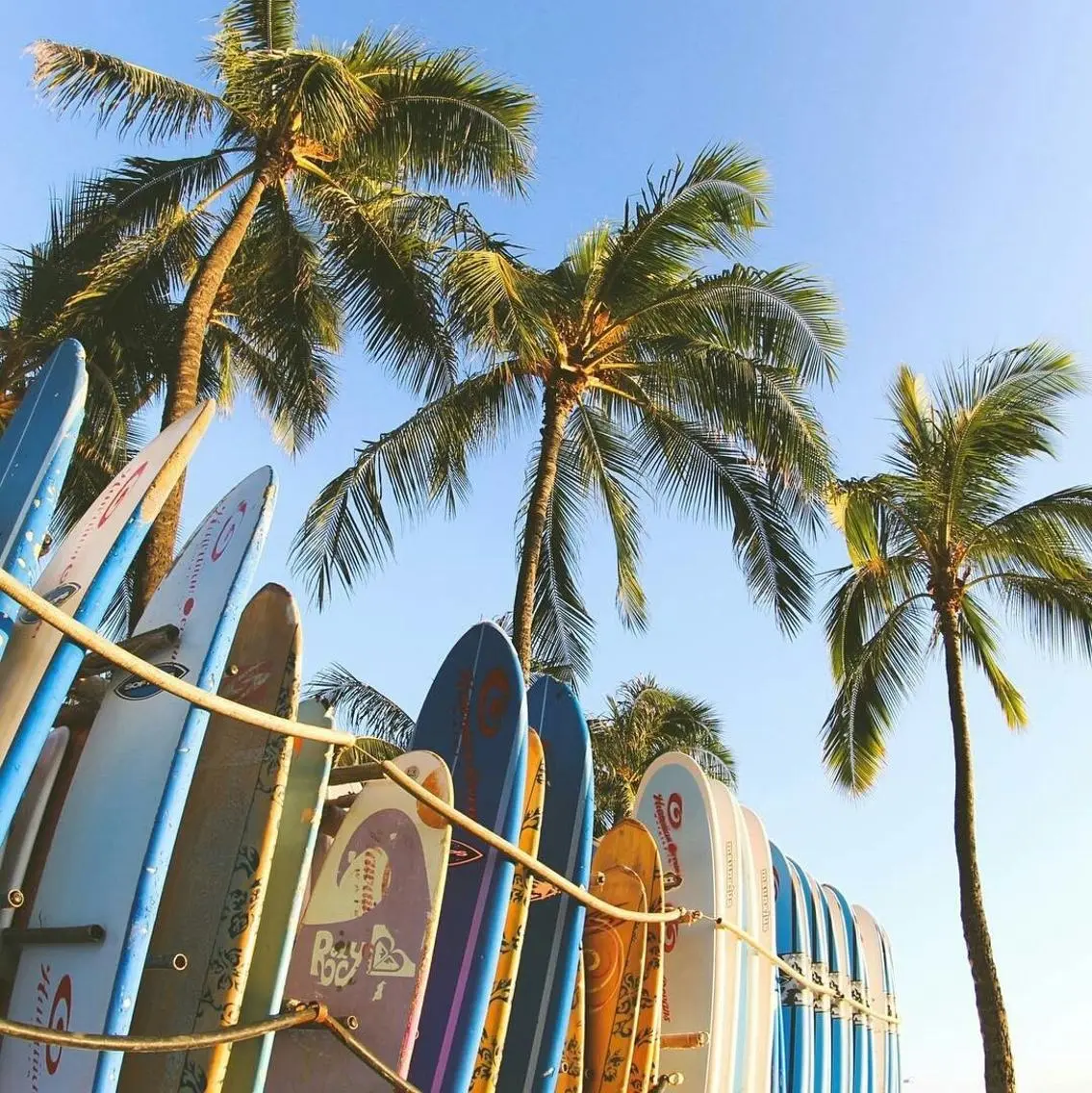 𝐘𝐎𝐒𝐇𝐈 𝐌𝐈🌞🏝のマツエク・マツパデザイン