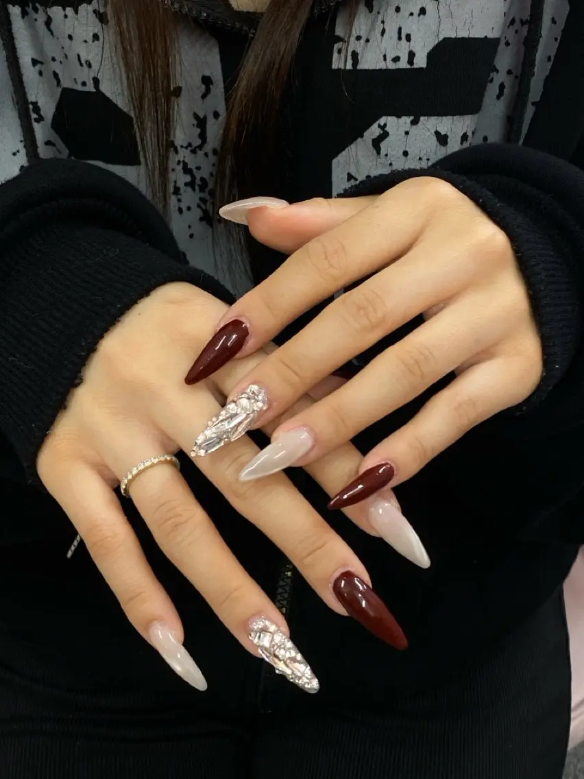 ネイル 長さ出し ネイルチップ UMIE  NAIL かんえのネイルデザイン