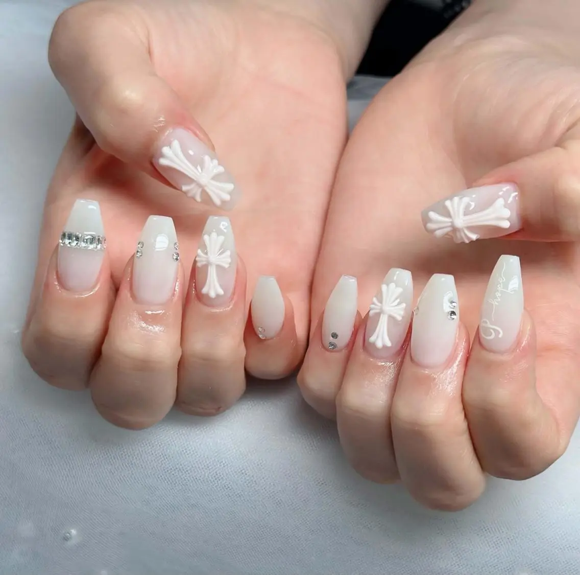 ネイル フレンチネイル ジェルネイル ハロウィン 韓国ネイル マグネットネイル ハンドネイル H.baby Nail Salonのネイルデザイン