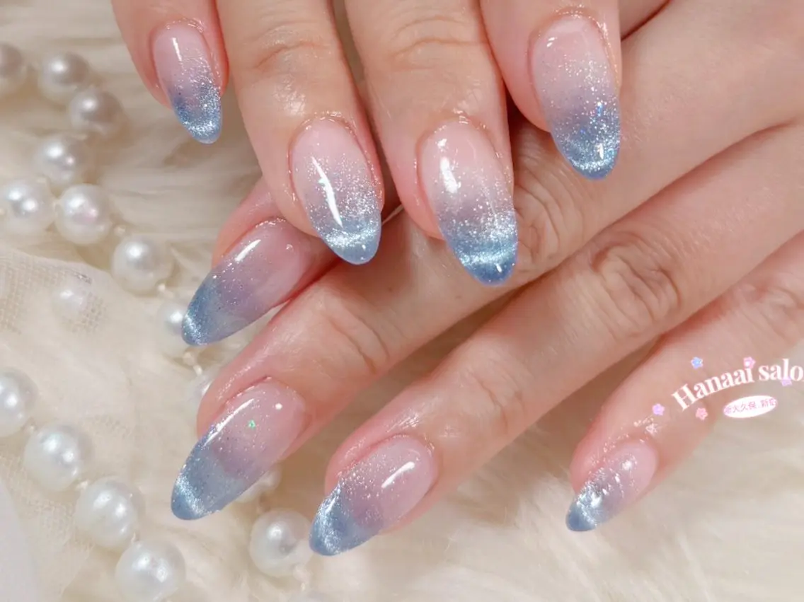 ネイル ブルー チークネイル 長さ出し フレンチネイル ジェルネイル ハンドネイル Hanaai Salon新大久保店のネイルデザイン