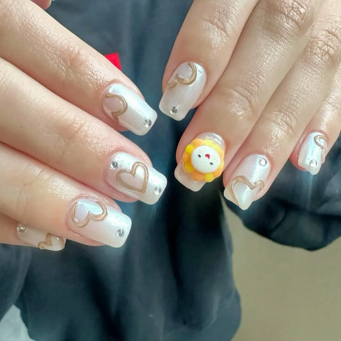 ネイル 氷ネイル・うるうるネイル 韓国ネイル ミラーネイル 持ち込み 🪞KAPE NAIL 🪞のネイルデザイン