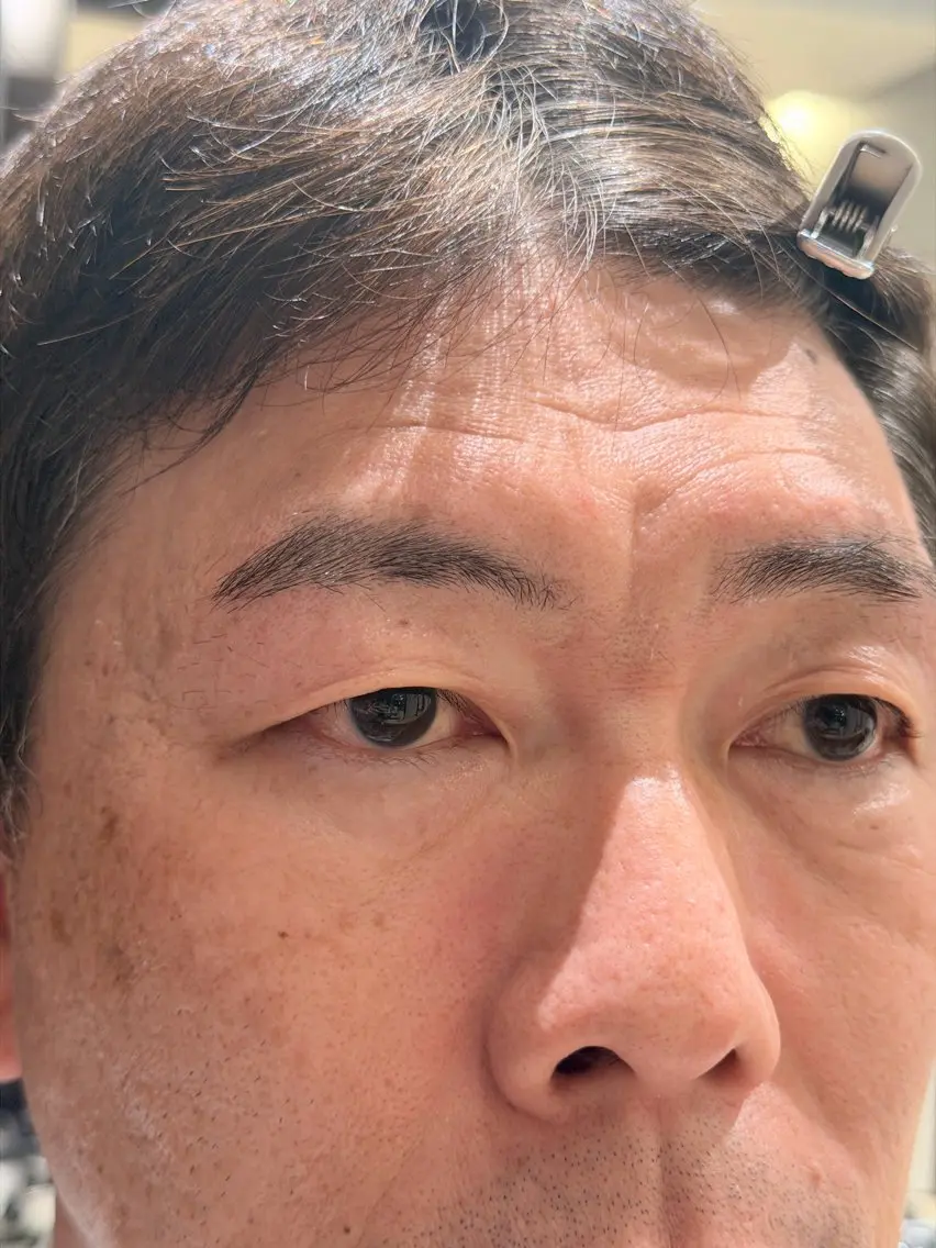 メンズ アイブロウ 五木田 琥珀のヘアスタイル