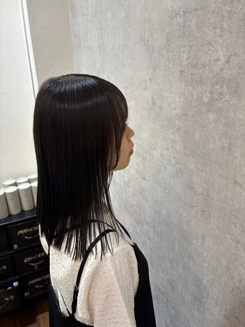 【透明感で艶髪に🫧】🌷カット＋透明感カラー🌷の写真