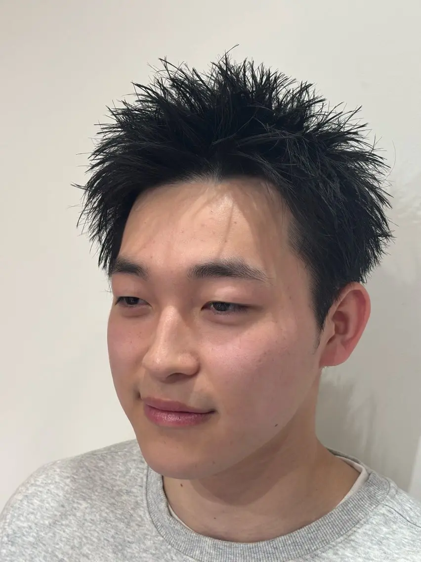 ショート メンズ メンズショート スパイキーショート ショートヘア カット トリートメント 【店長】メンズ職人 短髪　ハイトーン🔥のヘアスタイル