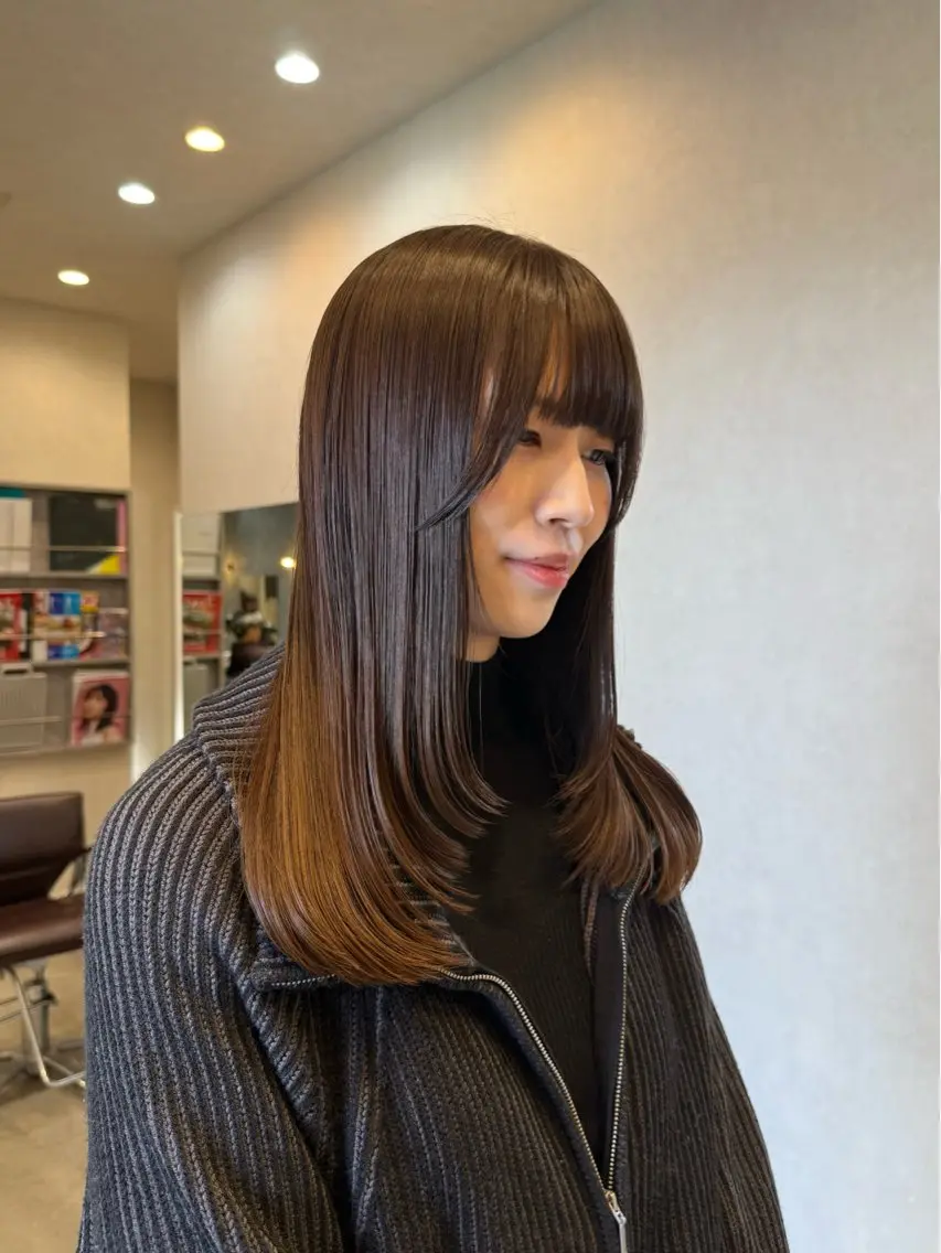 ロング 山元 くるみのヘアスタイル