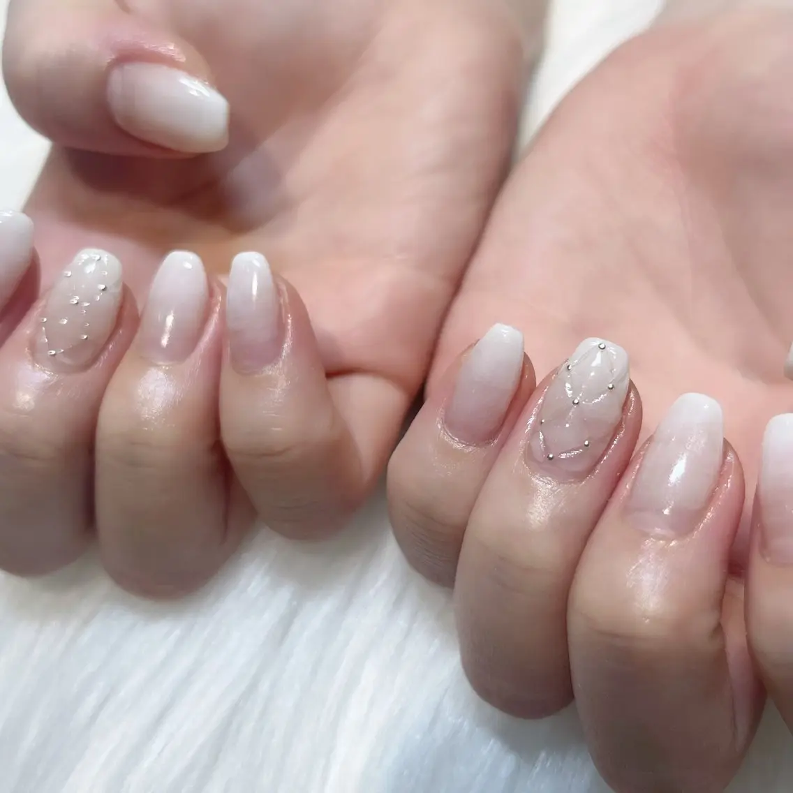 ネイル アートネイル ガーリー 韓国ネイル 持ち込み ワンホンネイル KOKONA 🎀のネイルデザイン