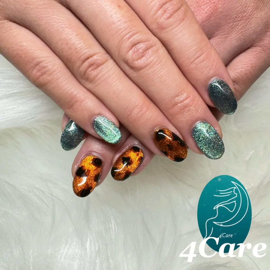 ネイル ハンドネイル 4Care Yのネイルデザイン