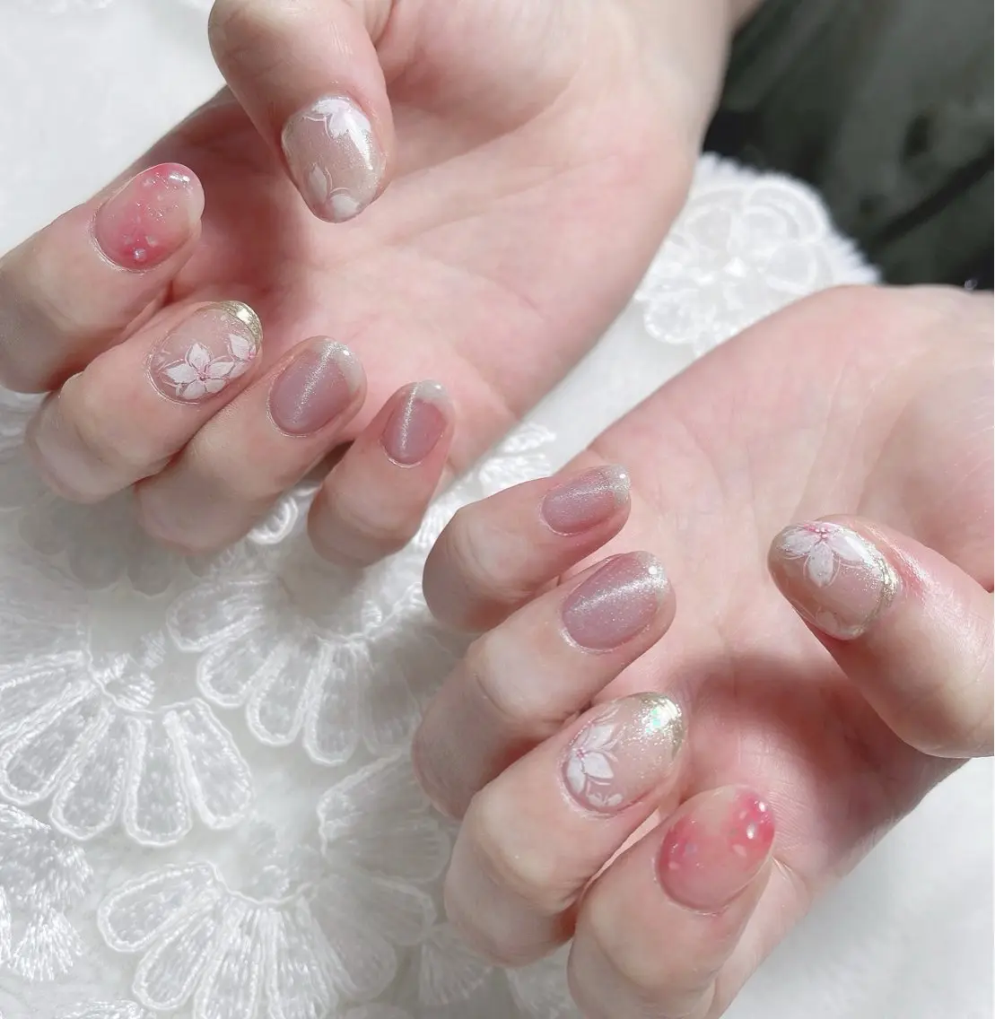 ネイル AURA NAIL 🌟鶴見店のネイルデザイン