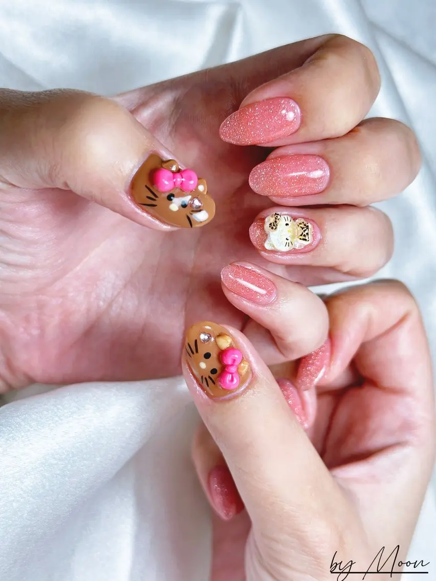 ネイル Moon Nailsのネイルデザイン