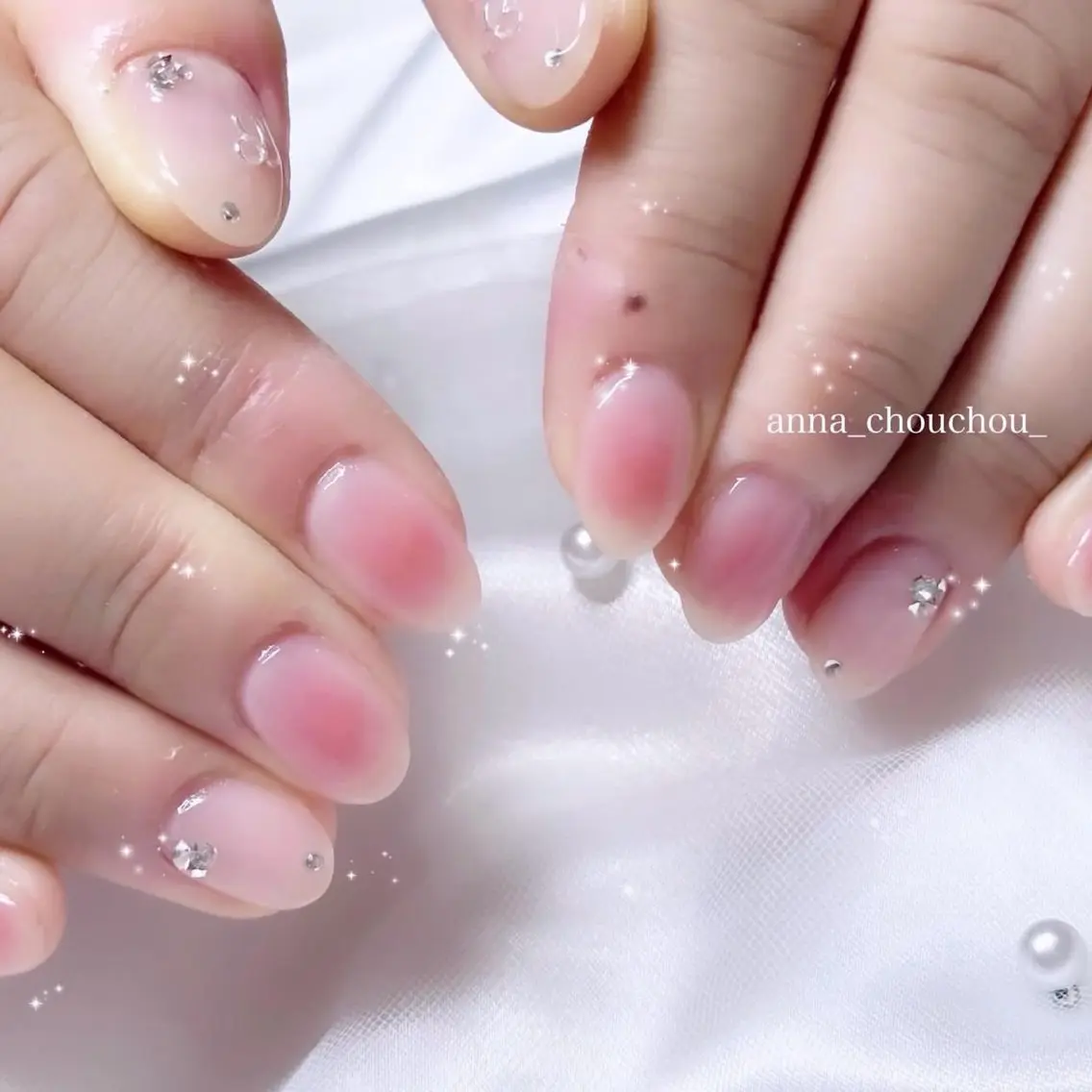 ネイル ハンドネイル Anna Sano⭐️のネイルデザイン